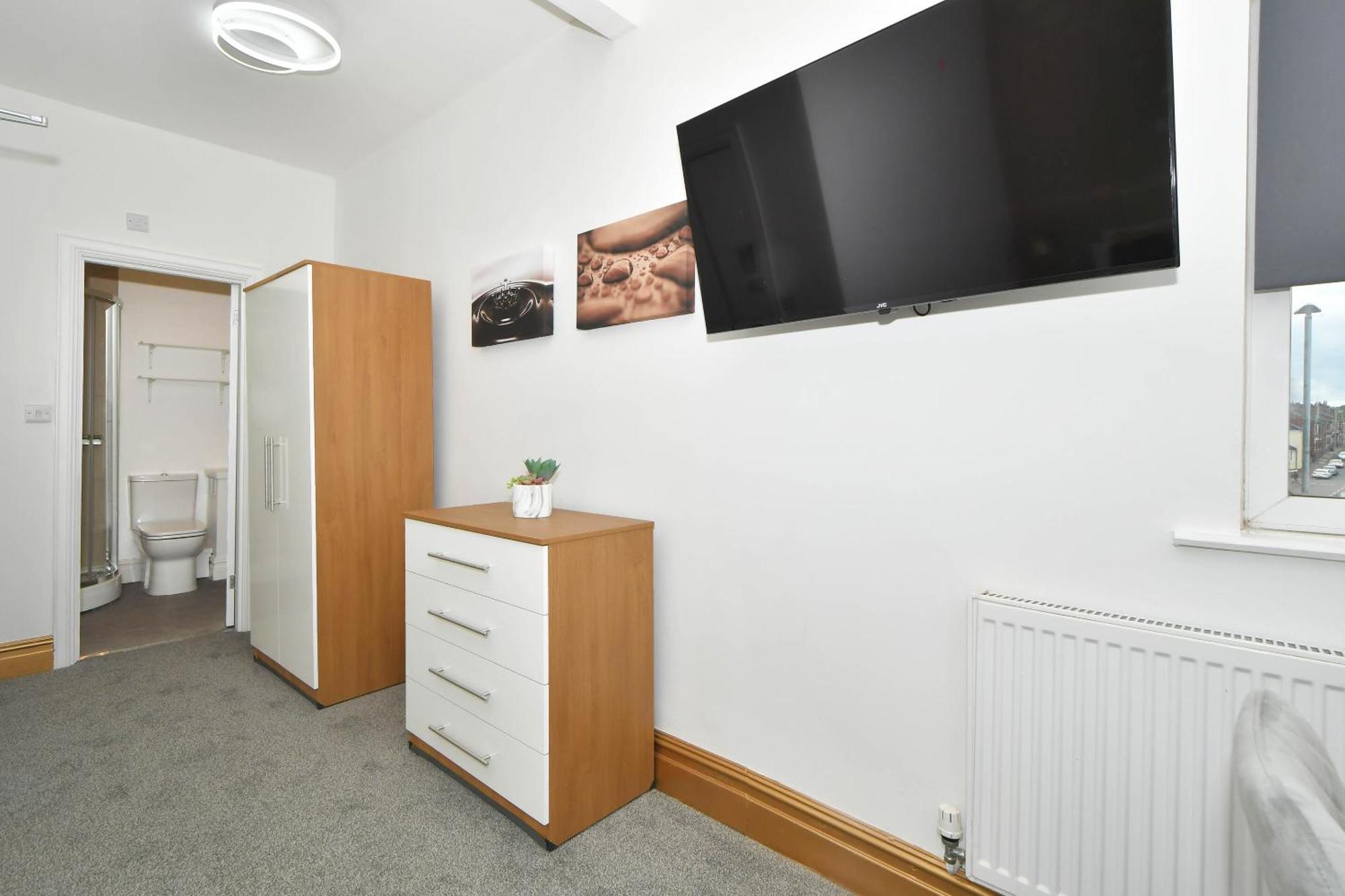 One Battison - Affordable Rooms, Suites & Studios In Stoke On Trent Stoke-on-Trent Exterior foto